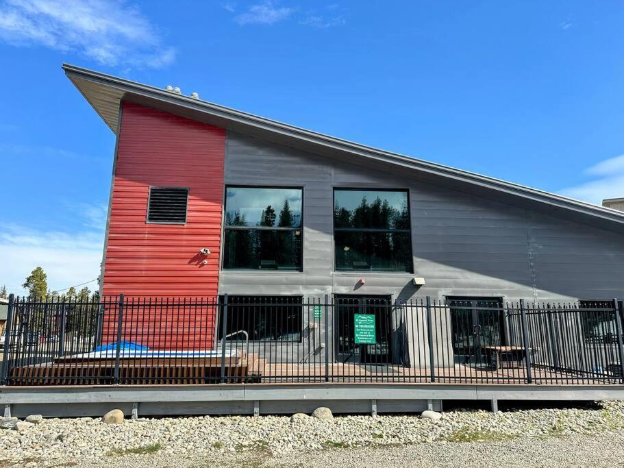 Winter Haus, Winter Park 2 Bedrooms Corner Unit W Outdoor Patio Walking Distance To The Center Of Town Exterior photo